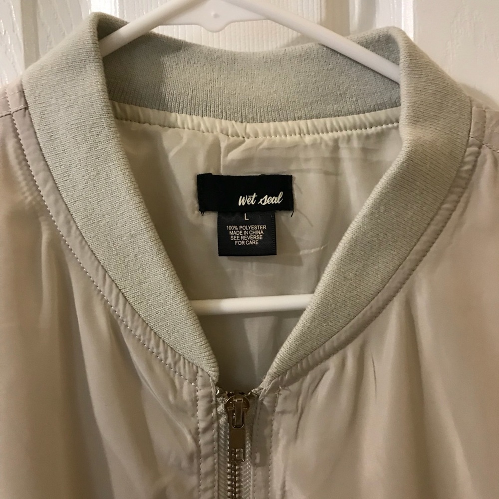 Cute Large Jacket - image 3